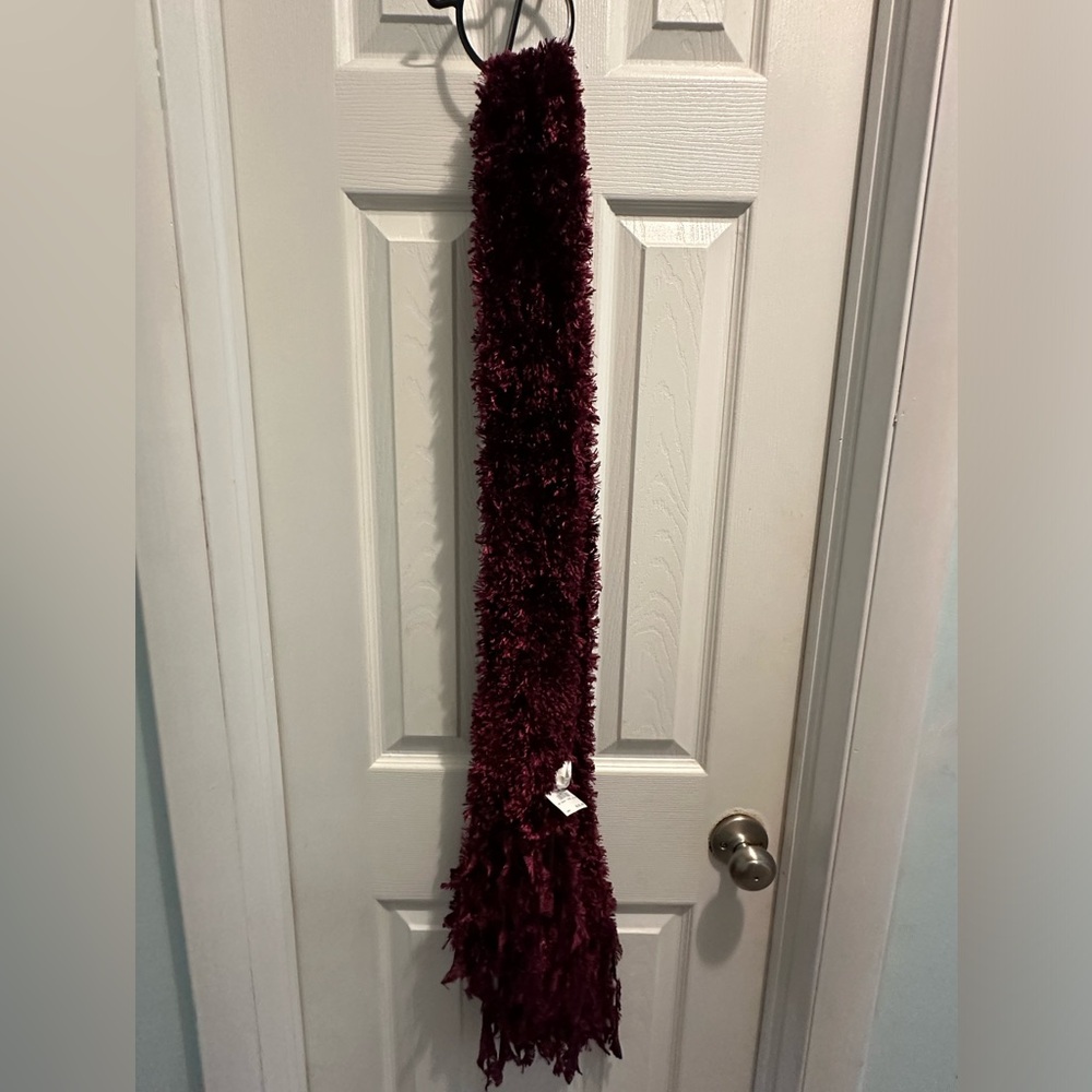 Scarf - Picture 5 of 5